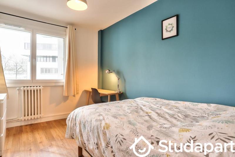 Chambre - 11 m² - 1 pièce