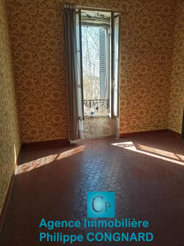 Immeuble - 250 m² - 8 pièces