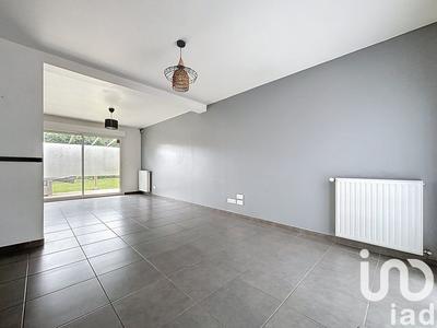 Maison - 80 m² - 5 pièces