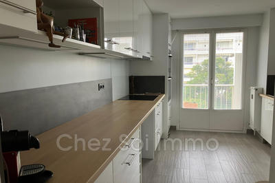 Appartement - 70 m² - 3 pièces