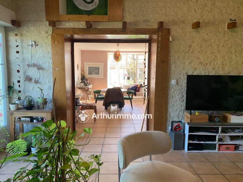 Maison - 146 m² - 6 pièces