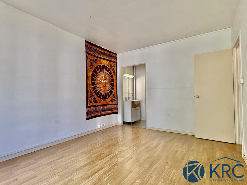 Appartement - 92 m² - 5 pièces