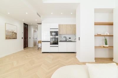 Appartement - 120 m² - 4 pièces