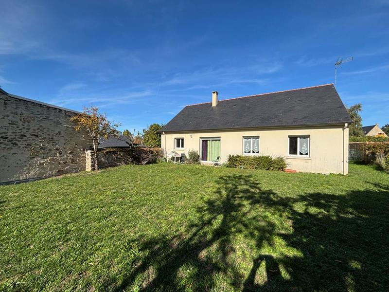 Maison - 92 m² - 5 pièces