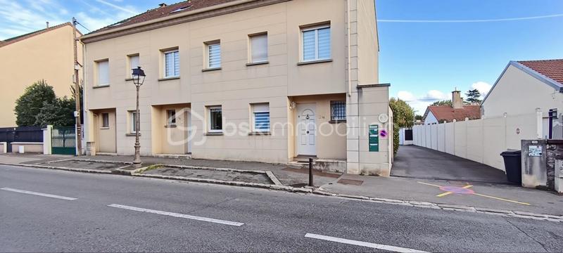 Maison - 84 m² - 5 pièces