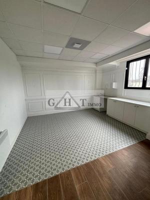 Local commercial - 411 m²