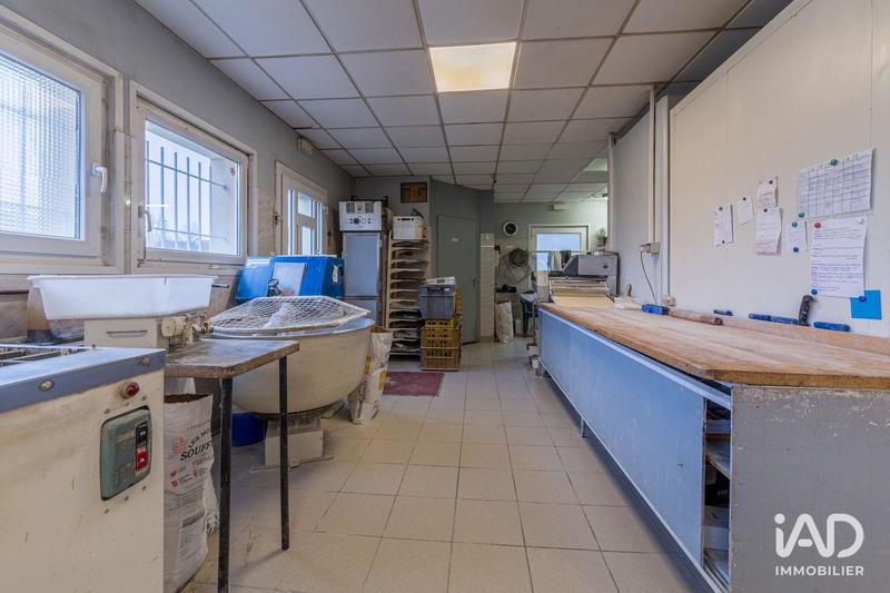 Local commercial - 152 m²