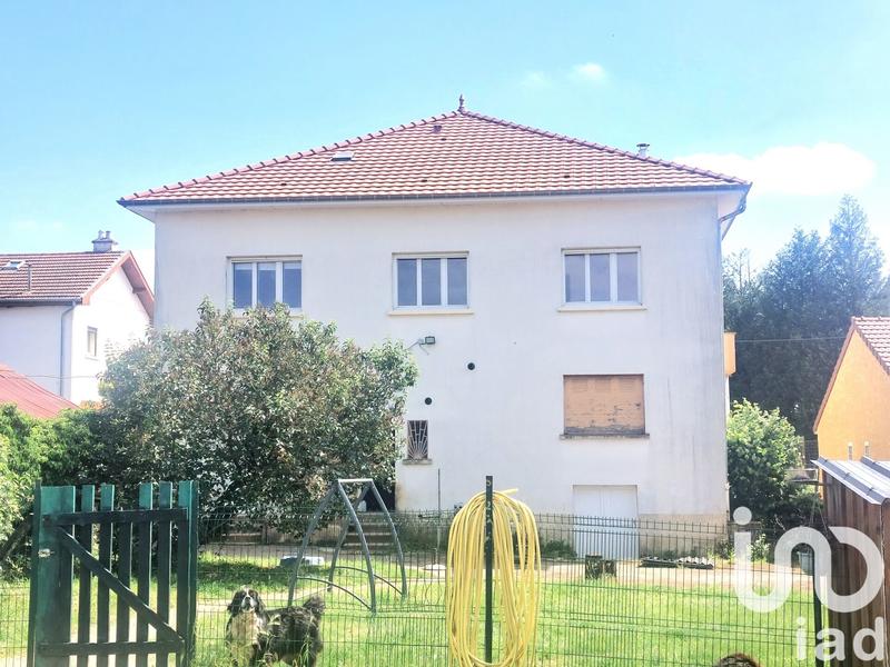 Maison - 247 m² - 10 pièces