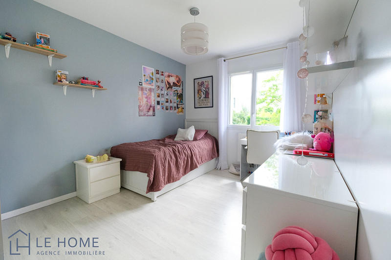 Maison - 143 m² - 7 pièces