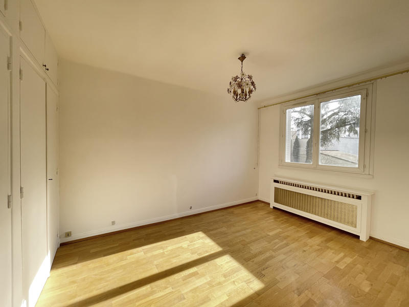 Appartement - 80 m² - 3 pièces