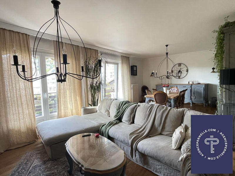 Appartement - 94 m² - 3 pièces