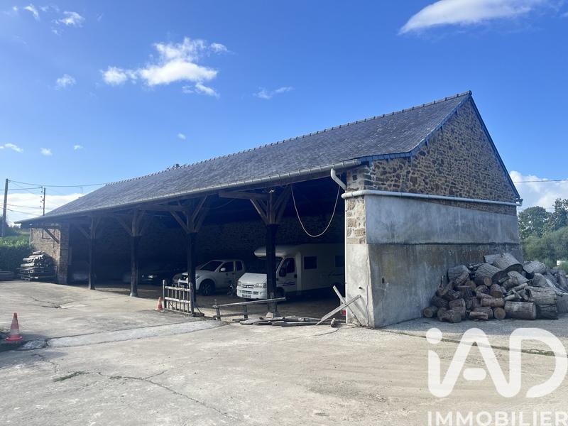 Maison - 250 m² - 1 pièce