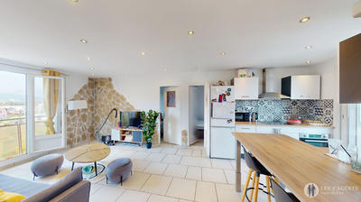 Appartement - 63 m² - 4 pièces