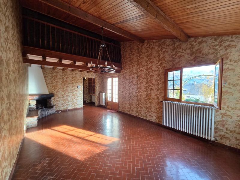 Maison - 155 m² - 7 pièces