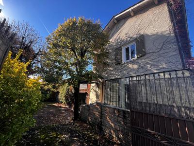 Maison - 182 m² - 6 pièces