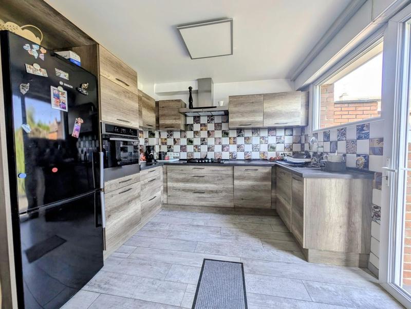 Maison - 115 m² - 4 pièces