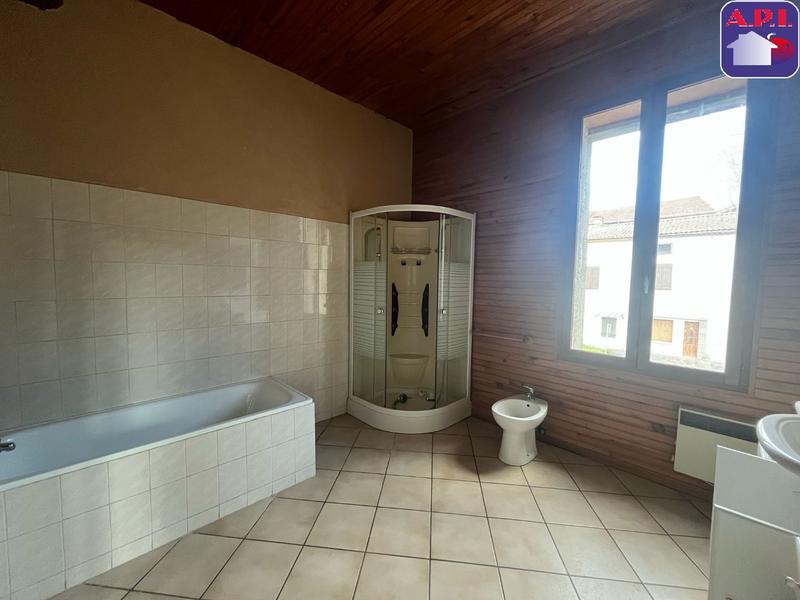 Maison - 160 m² - 5 pièces