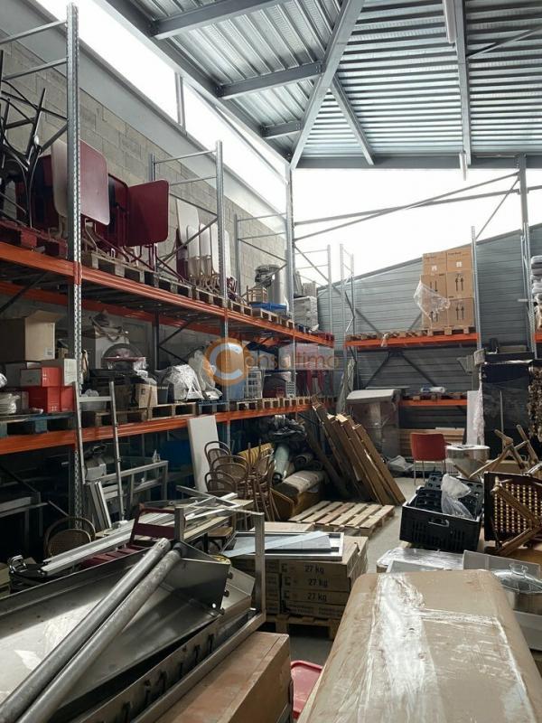 Local d'activité / Entrepôt - 1 250 m²