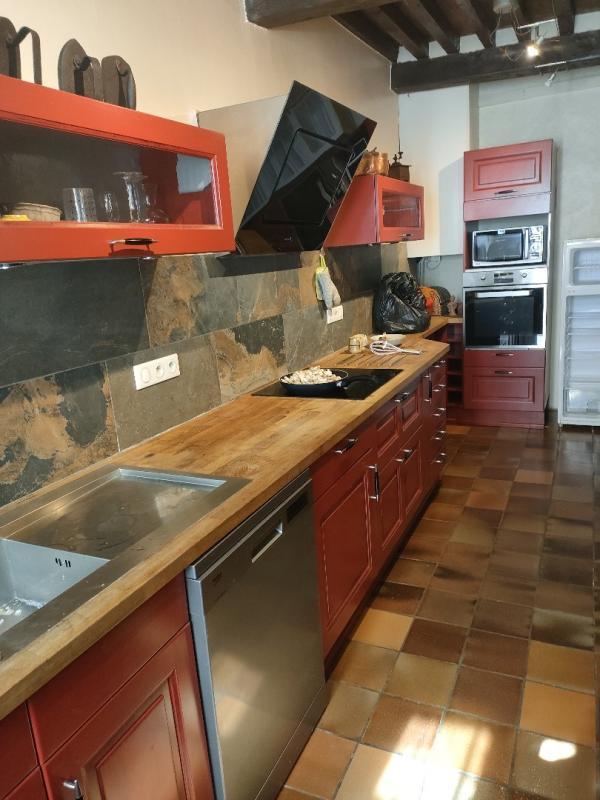 Maison - 240 m² - 10 pièces