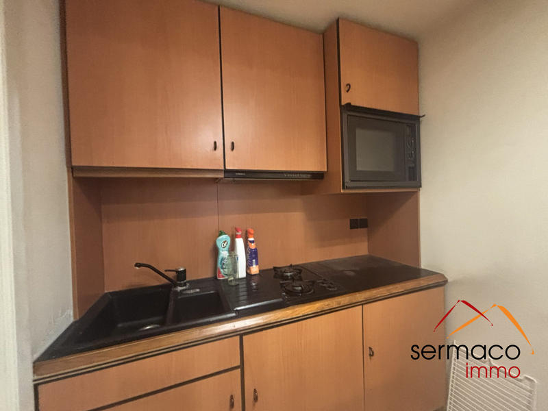 Local commercial - 137 m²