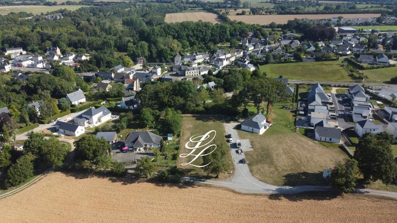 Terrain de lotissements - 649 m²