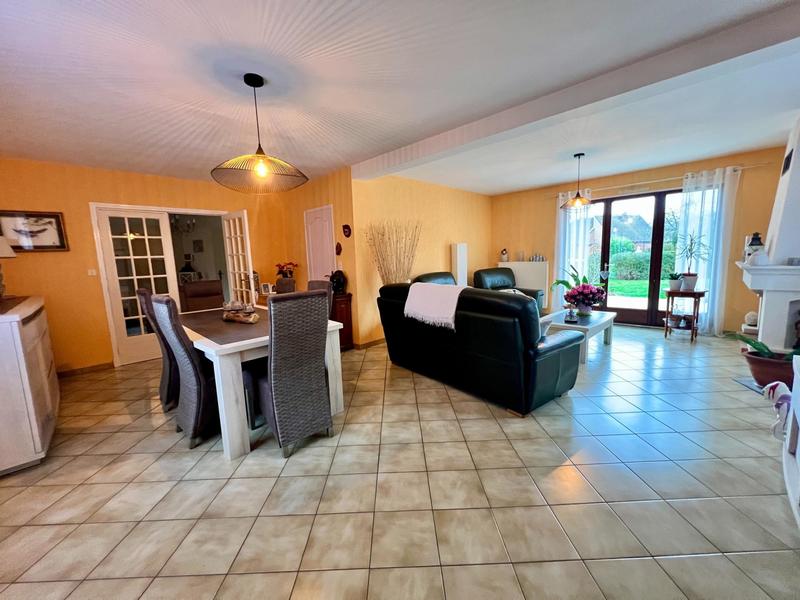 Maison - 183 m² - 6 pièces