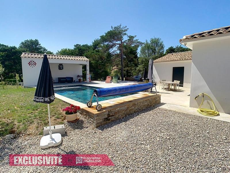 Maison - 151 m² - 6 pièces