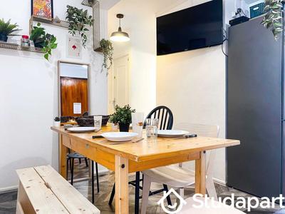 Appartement - 64 m² - 1 pièce