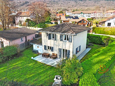 Maison - 100 m² - 5 pièces