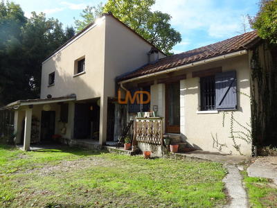 Maison - 88 m² - 5 pièces