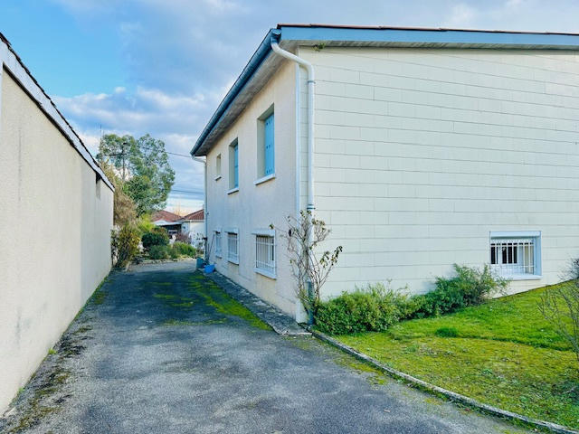Maison - 148 m² - 3 pièces