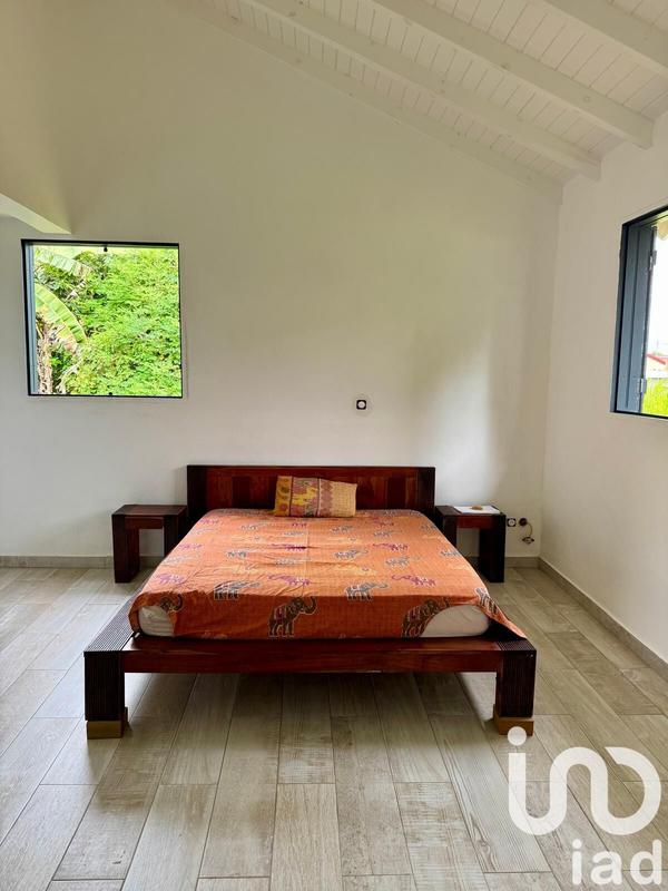 Maison - 200 m² - 4 pièces