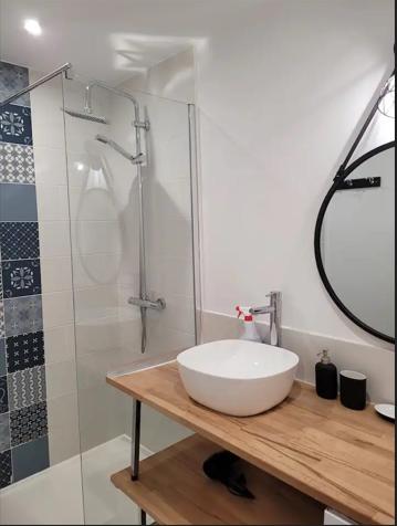 Appartement - 189 m² - 6 pièces