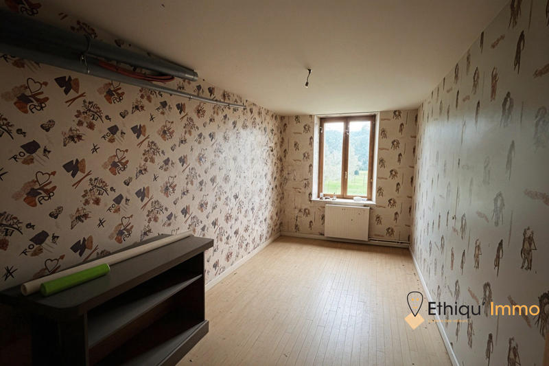 Maison - 500 m² - 6 pièces