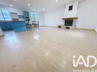 Maison - 133 m² - 7 pièces