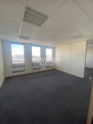 Bureau - 500 m²