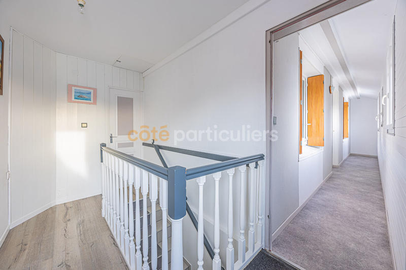 Maison - 92 m² - 5 pièces