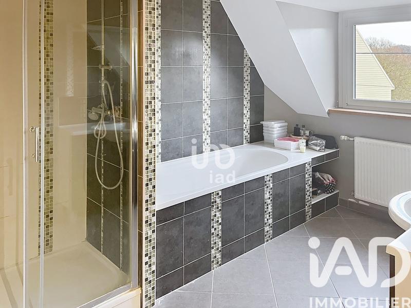 Maison - 83 m² - 5 pièces