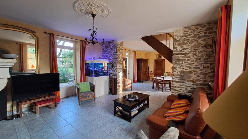 Maison - 176 m² - 7 pièces