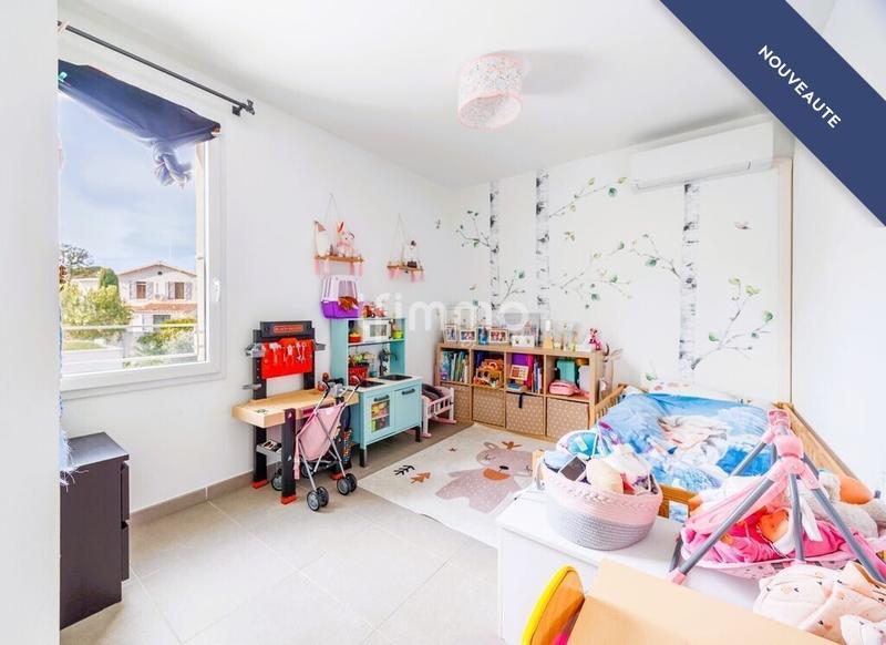 Maison - 95 m² - 4 pièces