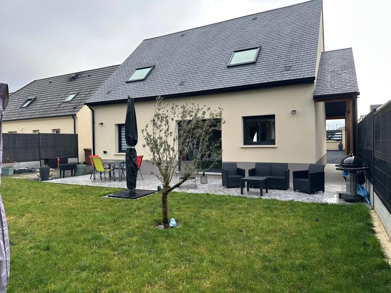 Maison - 114 m² - 6 pièces