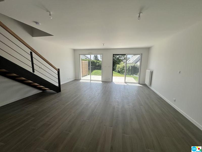 Maison de ville - 94 m² - 4 pièces