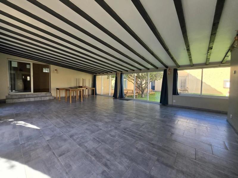 Mas - 536 m² - 16 pièces