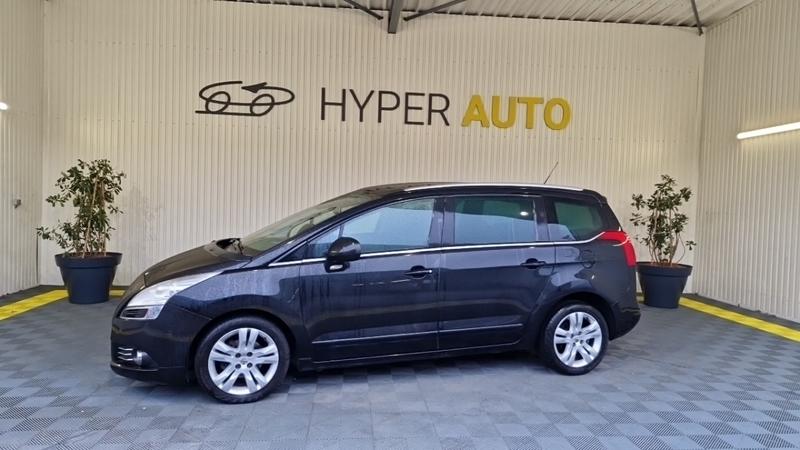 Peugeot 5008 1.6 Hdi 115ch Fap Bvm6 Allure 5pl