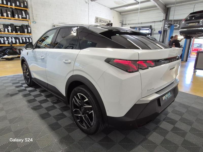 3008 (3) 1.2 Hybrid 145 E-Dcs6 Gt + Alcantara &amp; Pack 360