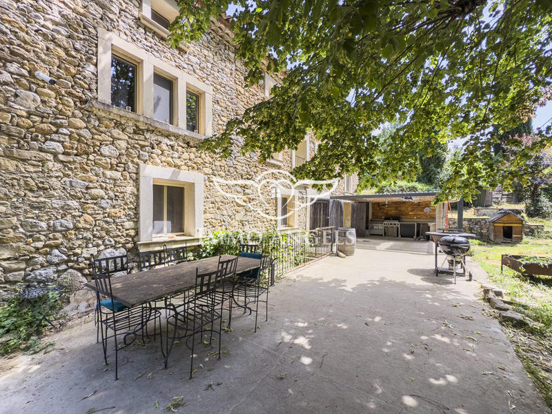 Maison ancienne - 140 m² - 5 pièces