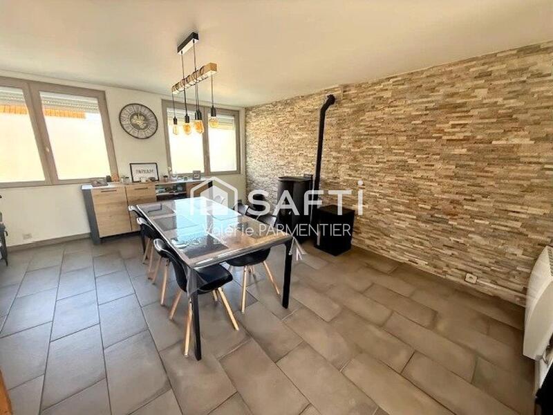 Maison - 84 m² - 4 pièces