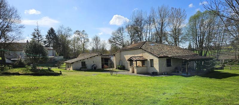 Maison - 135 m² - 5 pièces