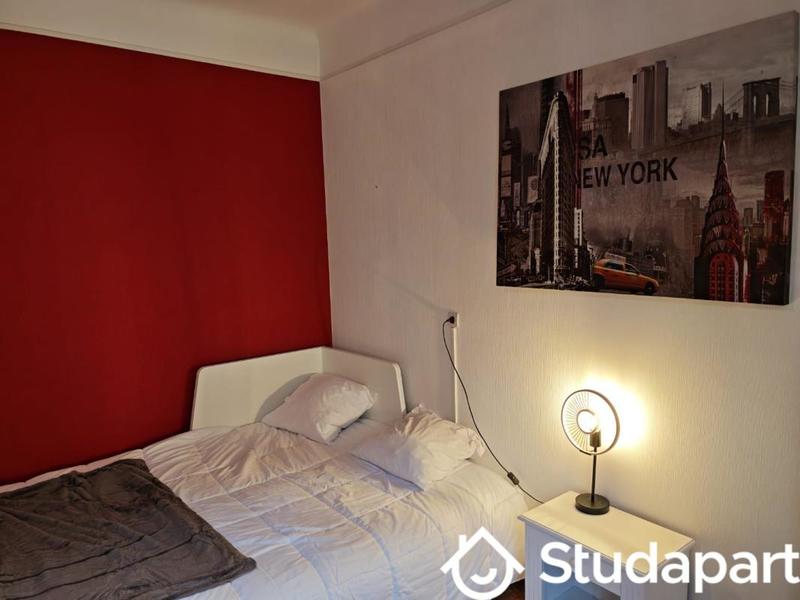 Appartement - 80 m² - 3 pièces