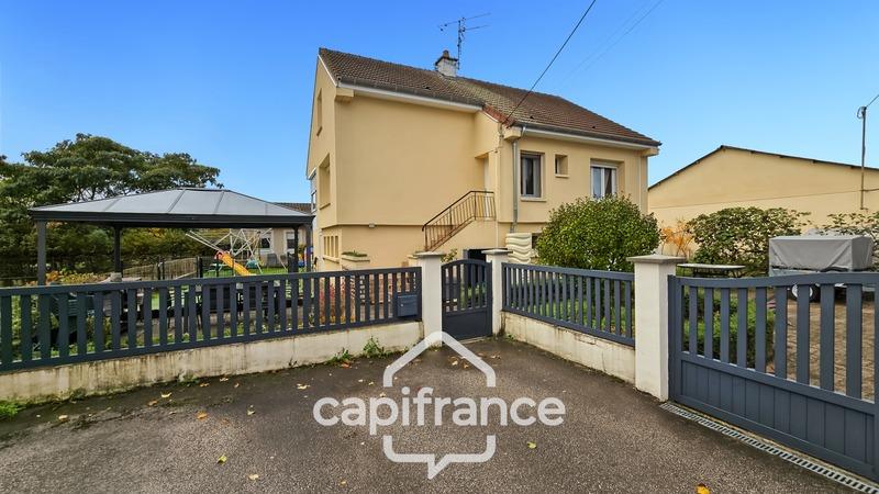 Maison - 109 m² - 7 pièces